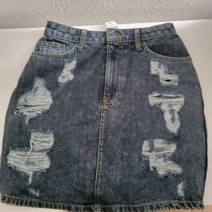 LF mid destressed denim skirt